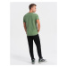 Ombre Clothing Bavlněné pánské zelené tričko s výstřihem do V V10-TSBS-0145