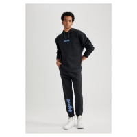DEFACTO Regular Fit Rick and Morty Licensed With Pockets Sweatpants