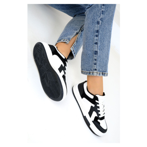 Soho Black-White Women's Sneakers 19602