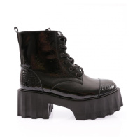 DGN Es802 Women's Thick Sole Lace-Up Boots.