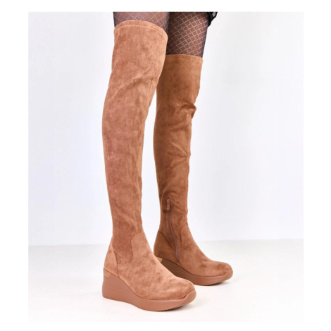 Kozačky na klínech model 219423 Solea