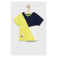 Dětské bavlněné tričko United Colors of Benetton s aplikací