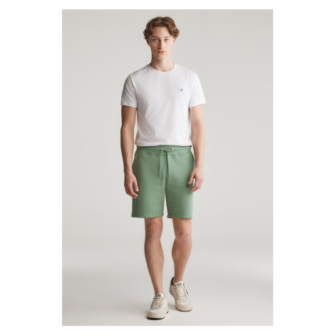 TEPLÁKOVÉ ŠORTKY GANT REG SHIELD SWEAT SHORTS KALAMATA GREEN