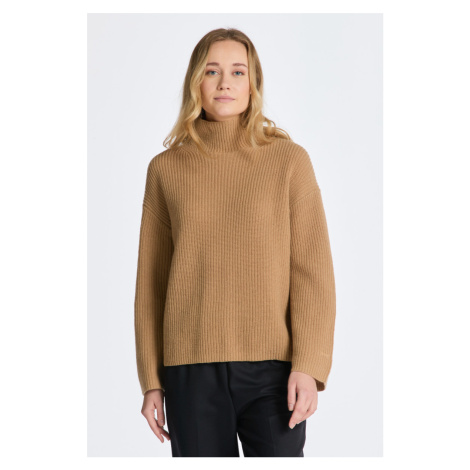 SVETR GANT WOOL RIBBED STAND COLLAR DARK KHAKI