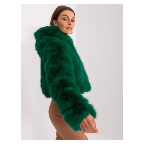 Tmavě zelená krátká bunda z umělé kožešiny Fashionhunters