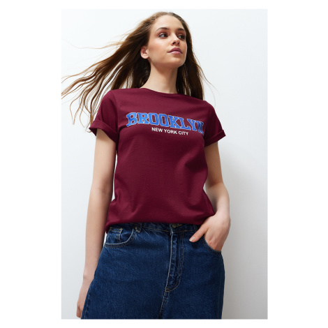 Trendyol Burgundy 100% Cotton Motto Printed Regular/Regular Cut Knitted T-Shirt