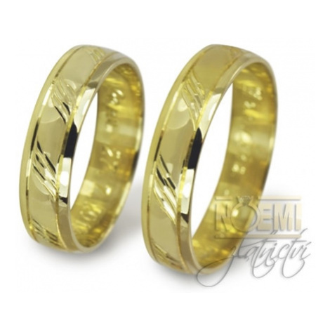 Zlaté snubní prsteny ručně ryté 0112 + DÁREK ZDARMA