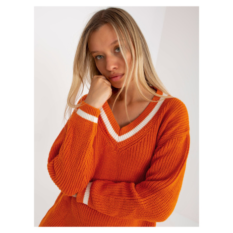 Tmavě oranžové volné pletené šaty z RUE PARIS Fashionhunters
