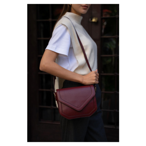 Madamra Burgundy Women's Geometric Clamshell Bag