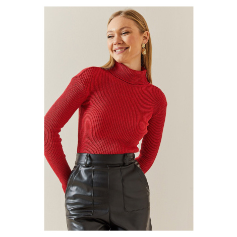 XHAN Red Ribbed & Turtleneck Sweater