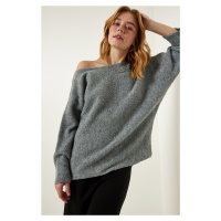 Happiness İstanbul Women's Gray Boat Neck Seasonal Oversize Knitwear Sweater