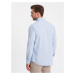 Ombre Clothing Bavlněná jasně modrá košile v jednoduchém provedení V1 SHOS-0154