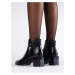 Trendy dámské kotníčkové boty černé na širokém podpatku