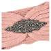Pohodlná pletená čelenka Kokala s ozdobným prvkem, růžová