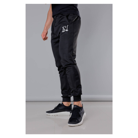 Černé pánské teplákové kalhoty s potiskem (8K178-3) J.STYLE