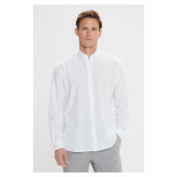 AC&Co / Altınyıldız Classics Men's White Comfort Fit Relaxed Cut Linen Buttoned Collar Casual Sh