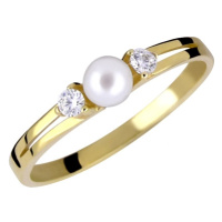 Brilio Něžný prsten ze žlutého zlata s krystaly a pravou perlou 225 001 00241 00 50 mm