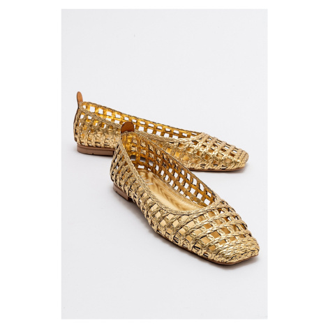 LuviShoes ARCOLA Women's Gold Knitted Patterned Flats