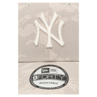 Kšiltovka New Era CAMO AOP 9FORTY® NEW YORK YANKEES šedá barva, vzorovaná, 60565346