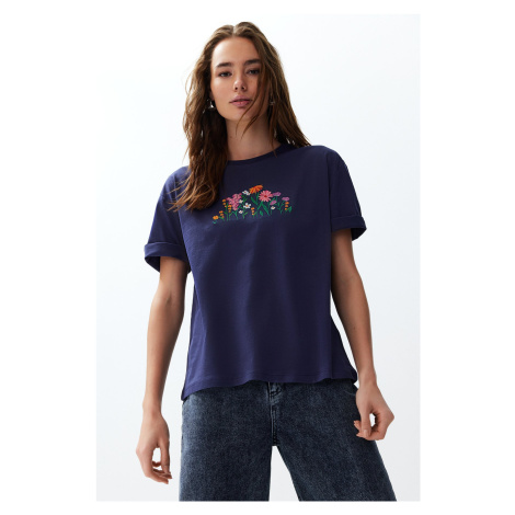 Trendyol Navy Blue 100% Cotton Relaxed/Wide Cut Floral Embroidery Knitted T-Shirt
