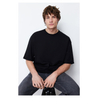 Trendyol Basic Black Oversize/Wide-Fit 100% Cotton Stitched Double Sleeve T-Shirt