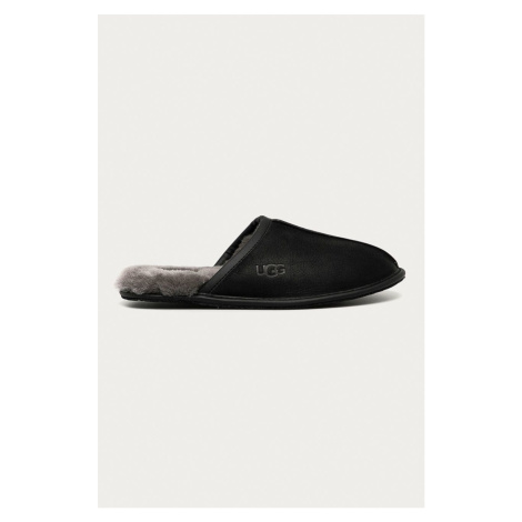 Kožené papuče UGG Scuff 1108192.BLK