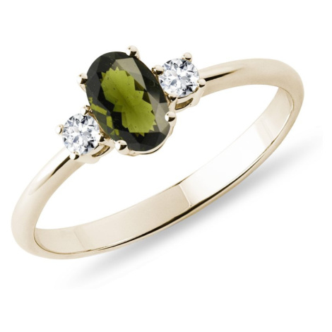 Zlatý vltavínový prsten s diamanty KLENOTA