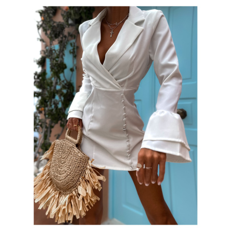 Bílé elegantní sakové šaty LOVESTY