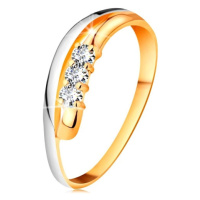 Briliantový prsten ve 18K zlatě, zvlněné dvoubarevné linie ramen, tři čiré diamanty