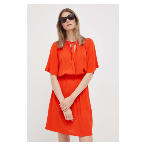 Šaty United Colors of Benetton oranžová barva, mini