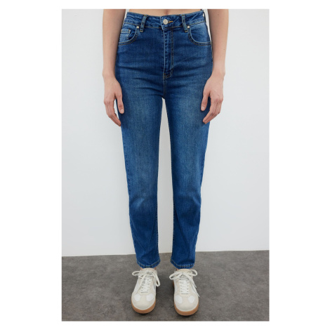 Trendyol Dark Blue High Waist Comfort Straight Jeans