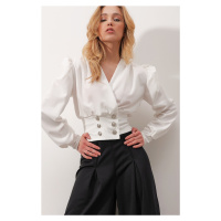 Trend Alaçatı Stili Women's White Double Breasted Collar Princess Cuff Button Detailed Crop Blou