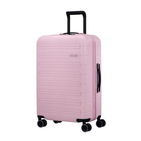 AT Kufr Novastream Spinner Expander 67/26 Soft Pink, 45 x 27 x 67 (139276/5103) American Tourister