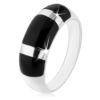 Prsten ze stříbra 925, vypouklý zaoblený povrch, černé obdélníky