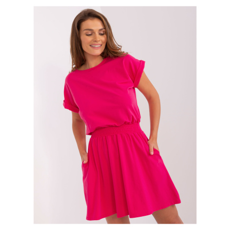 Tmavě růžové rozšířené basic šaty - RUE PARIS