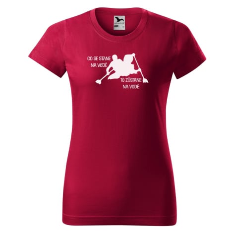 DOBRÝ TRIKO Vtipné dámské tričko s potiskem Co se stane na vodě Barva: Marlboro červená