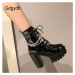 Lakované kotníkové boty s ozdobnými řetízky GoodDayGirl Fashion