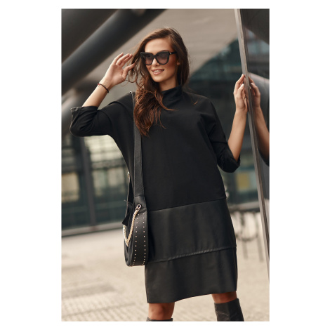 Oversize mikinové šaty s prvky z ekologické kůže - černá barva Numinou