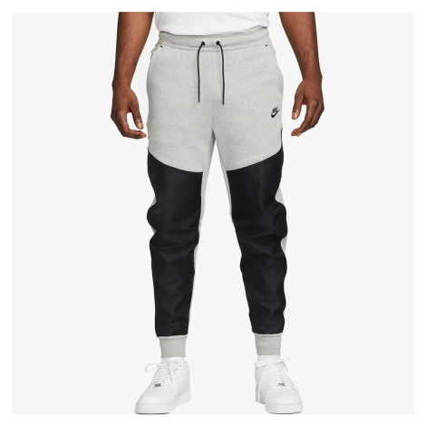 Nike sportswear tech fleece co xs