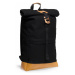 Praktický černý batoh s dřevěným detailem Lini Rollup
