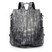 Konofactory Černo-bíly kožený batoh s přívěskem 2v1 „Classic“ 8L