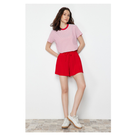 Trendyol Red Relaxed Fit Regular Waist Wrap/Textured Knitted Shorts