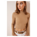 Happiness İstanbul Women's Biscuit Ribbed Turtleneck Crop Knitted Blouse