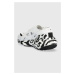 Běžecké boty adidas by Stella McCartney Ultraboost 22 bílá barva