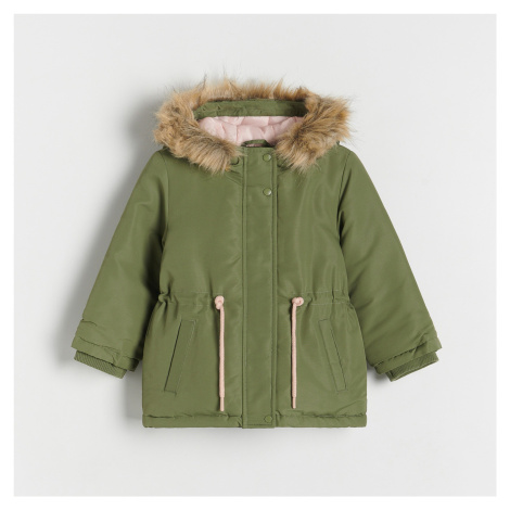 Zelené dívčí kabáty