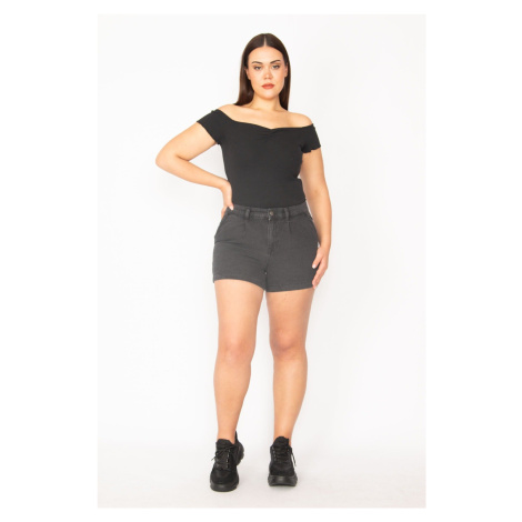 Şans Women's Plus Size Black Jeans Shorts With Side And Back Pockets