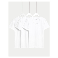 Sada tří pánských basic triček v bílé barvě s technologií Cool & Fresh™ Marks & Spencer