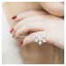 Klenoty Amber Stříbrný náhrdelník - velká sněhová vločka