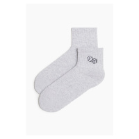 H & M - Ponožky's vyšívaným motivem - šedá