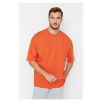 Trendyol Oranžové Základní 100% Bavlněné Tričko s Kulatým Výstřihem, Oversize/Volný Střih, Krátk